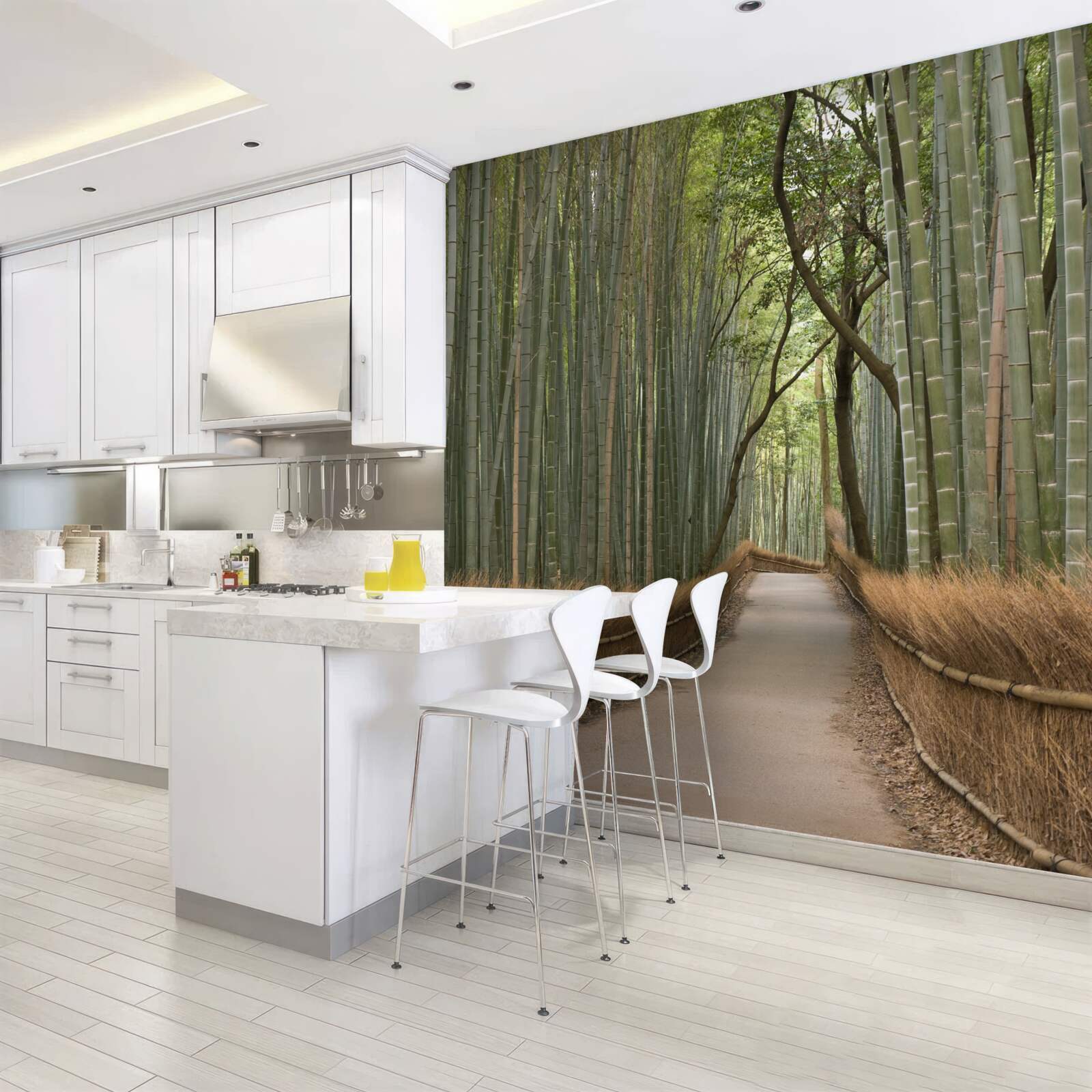 Fototapet o cărare îngustă și singuratică șerpuiește printr-o pădure de bambus