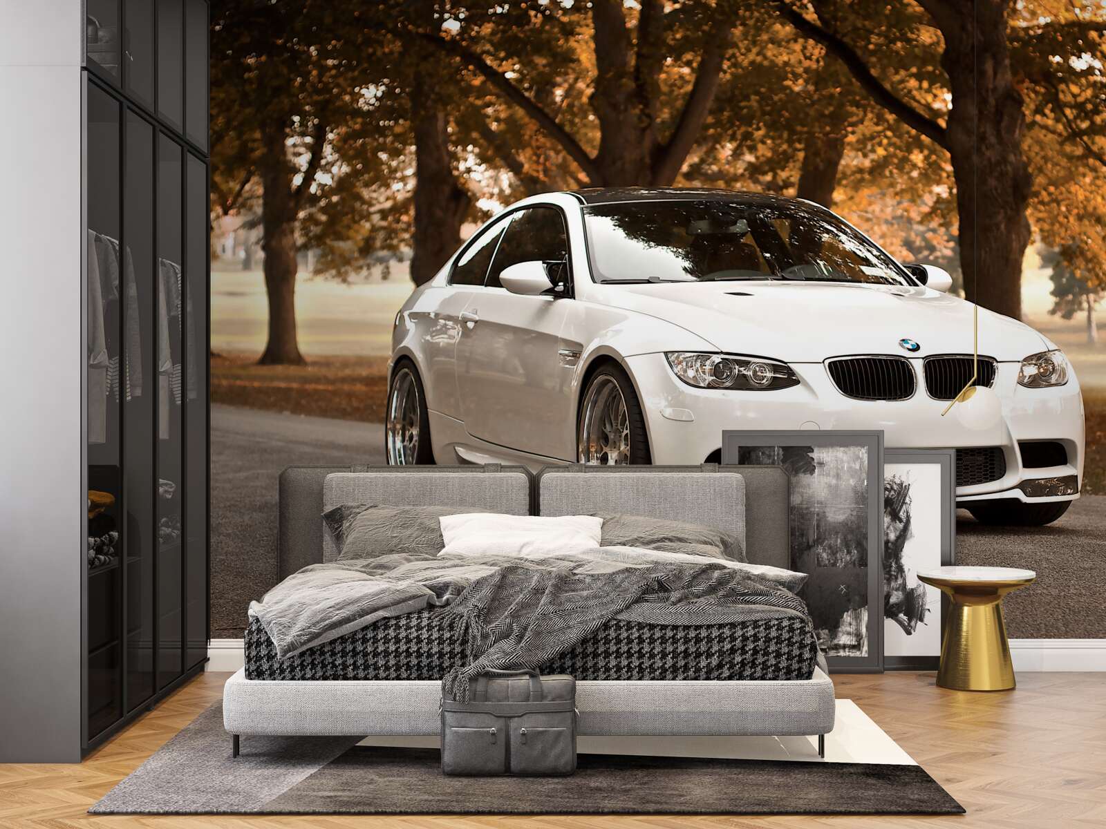 Fototapet un bmw alb conduce pe șosea în toamnă