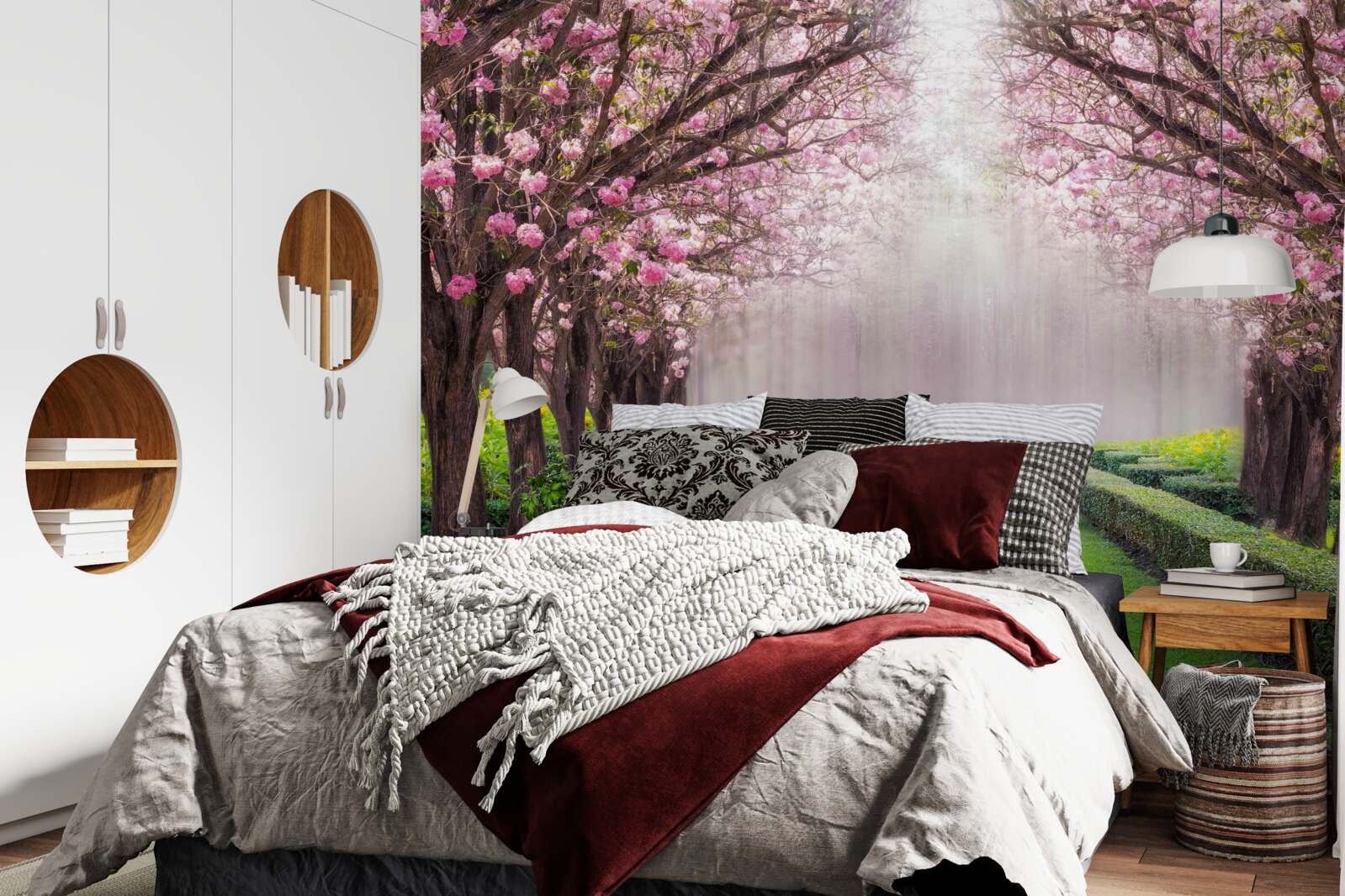 Fototapet bulevard îngrijit cu verdeață și flori de cireș