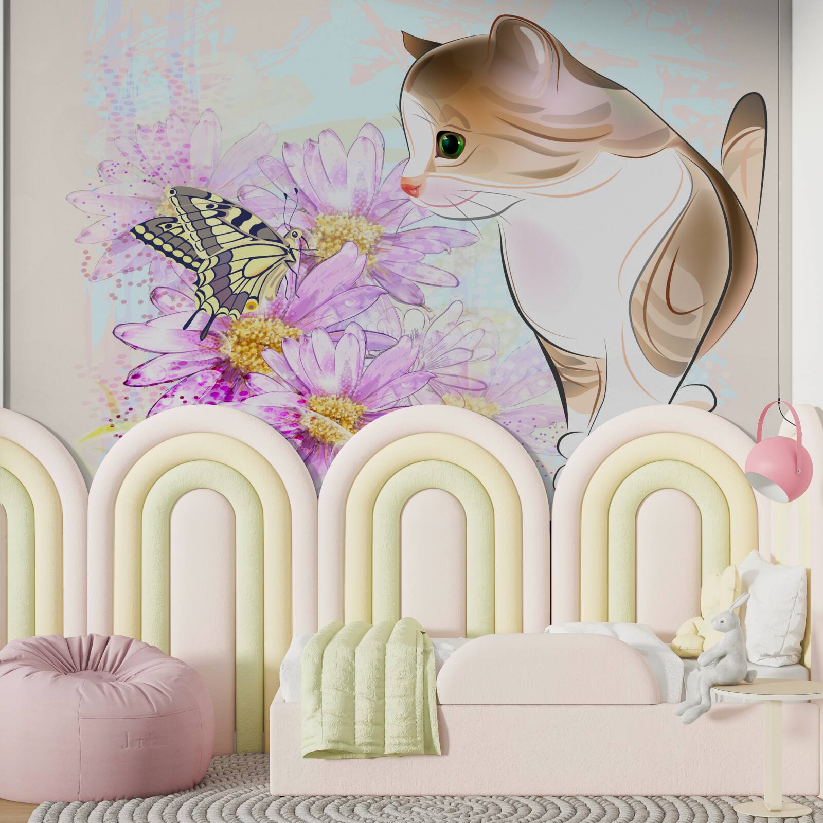 Fototapet fluturele a atras atenția pisicii