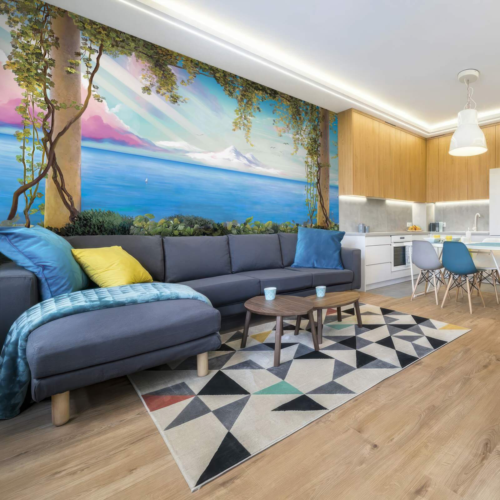 Fototapet peisaj cu mare și munți îndepărtați