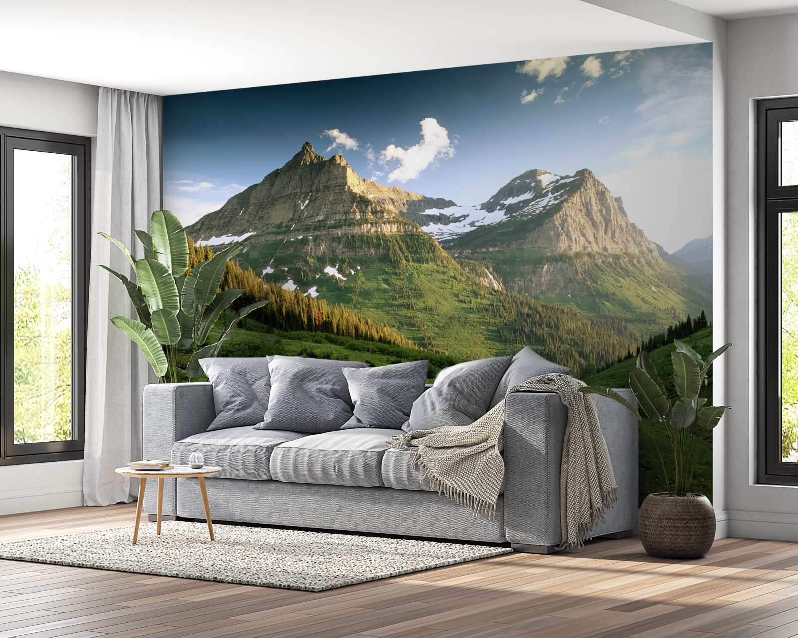 Fototapet vedere de pe peluză la munții maiestuoși