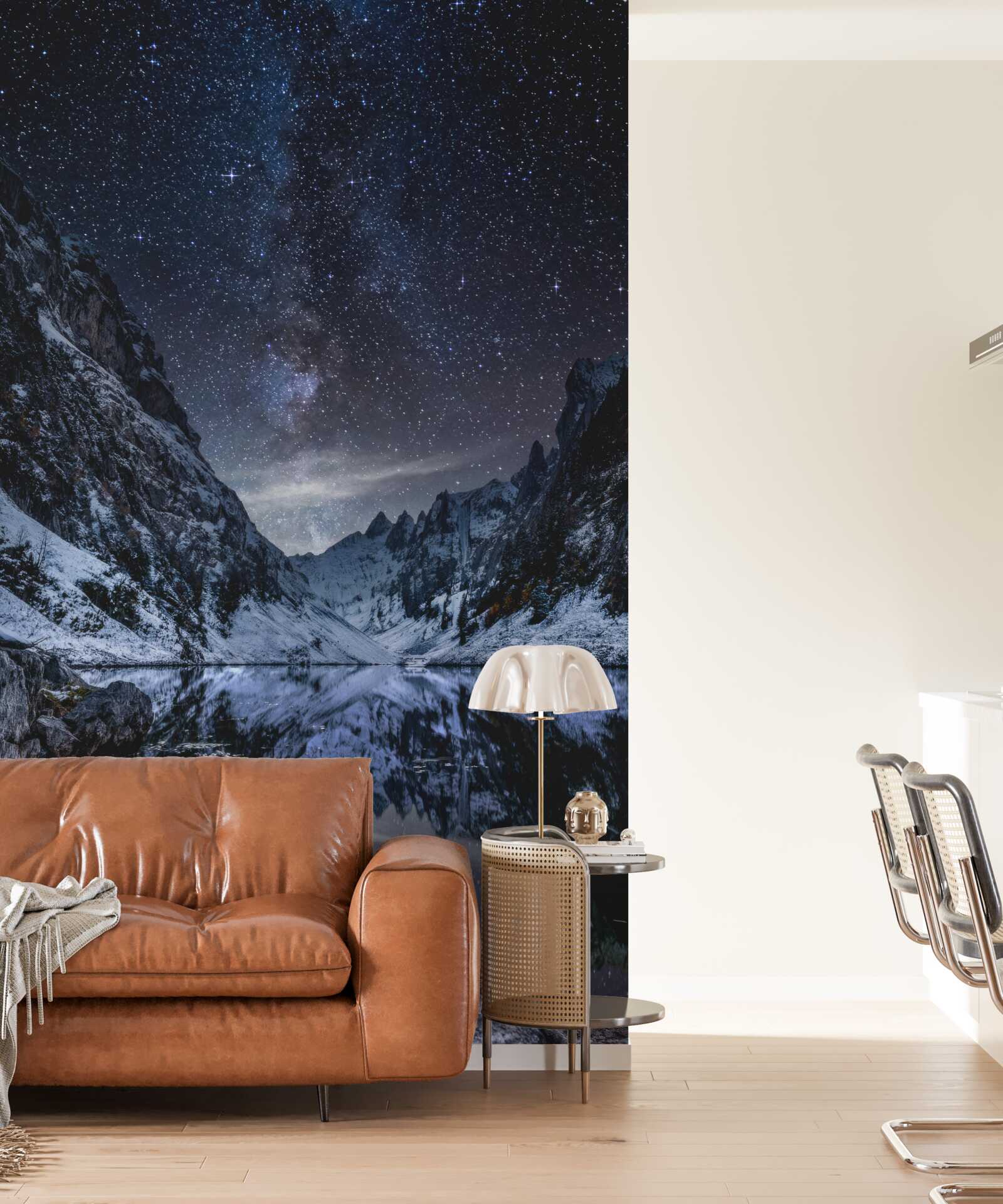 Fototapet cer înstelat peste munți și râu