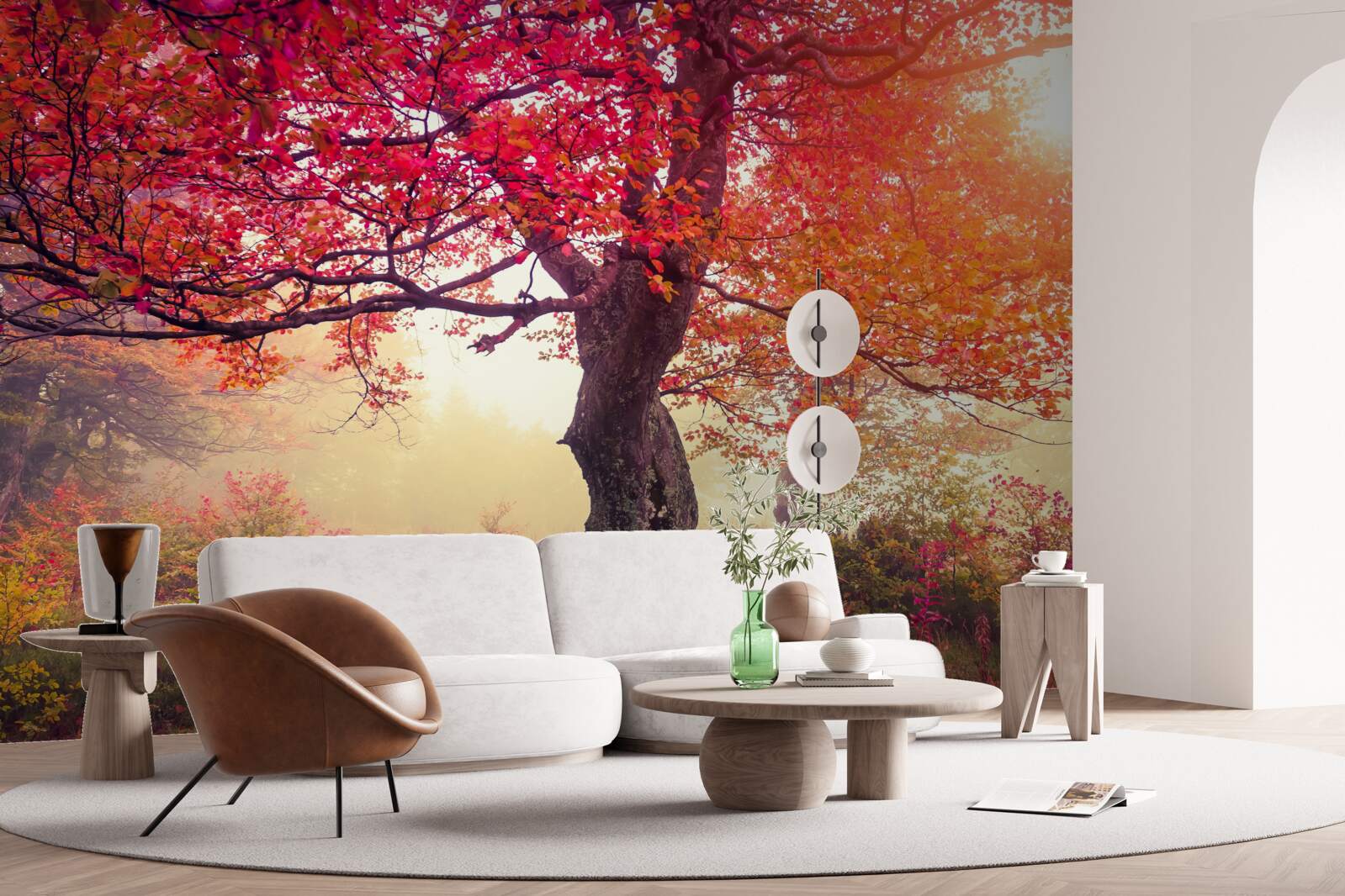 Fototapet copaci înfloriți în mijlocul unei păduri cețoase