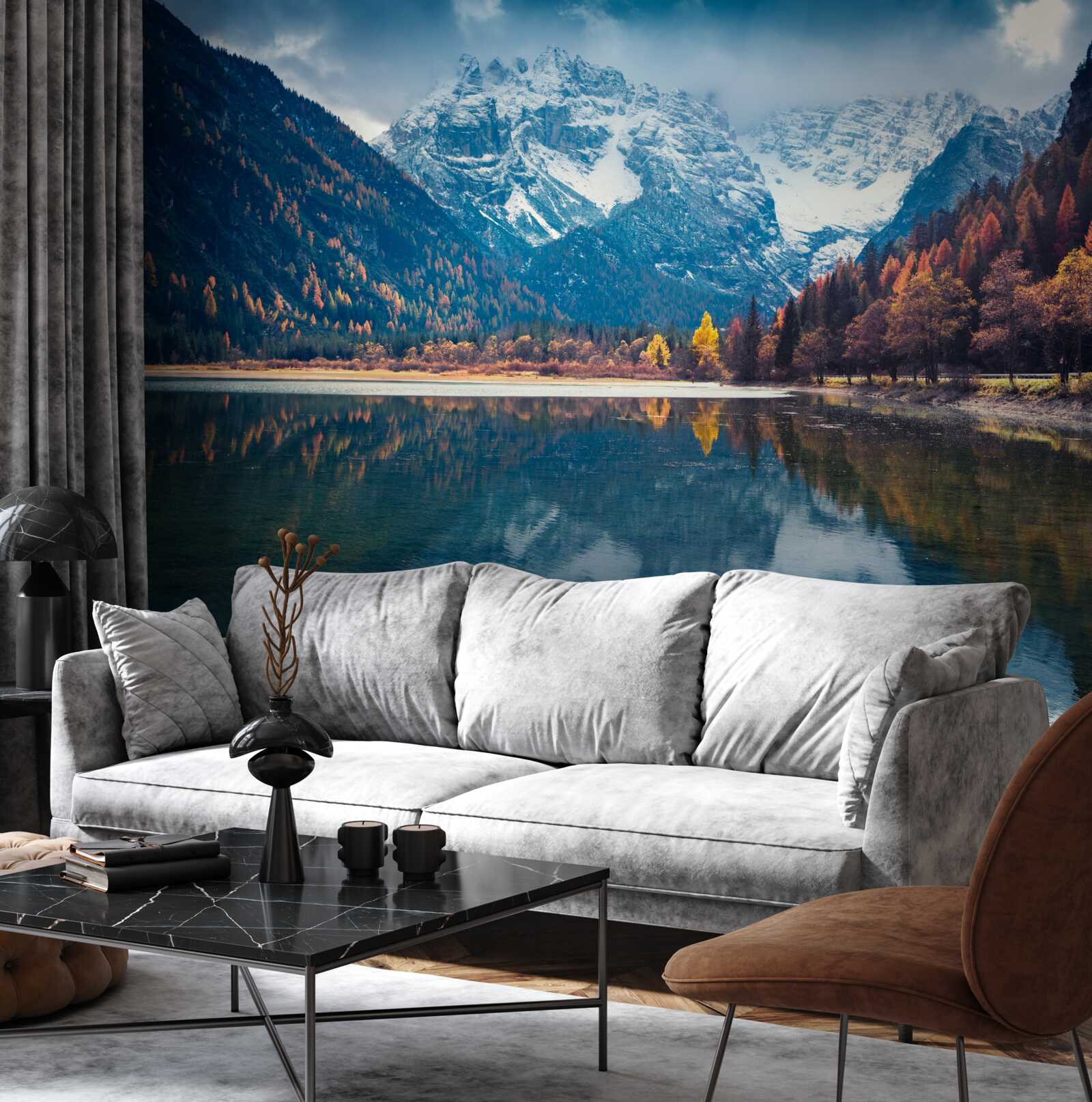 Fototapet vârfuri maiestuoase și râu curgător