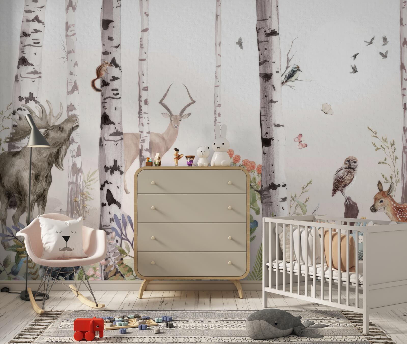 Fototapet animalele se plimbă printre copacii din pădure