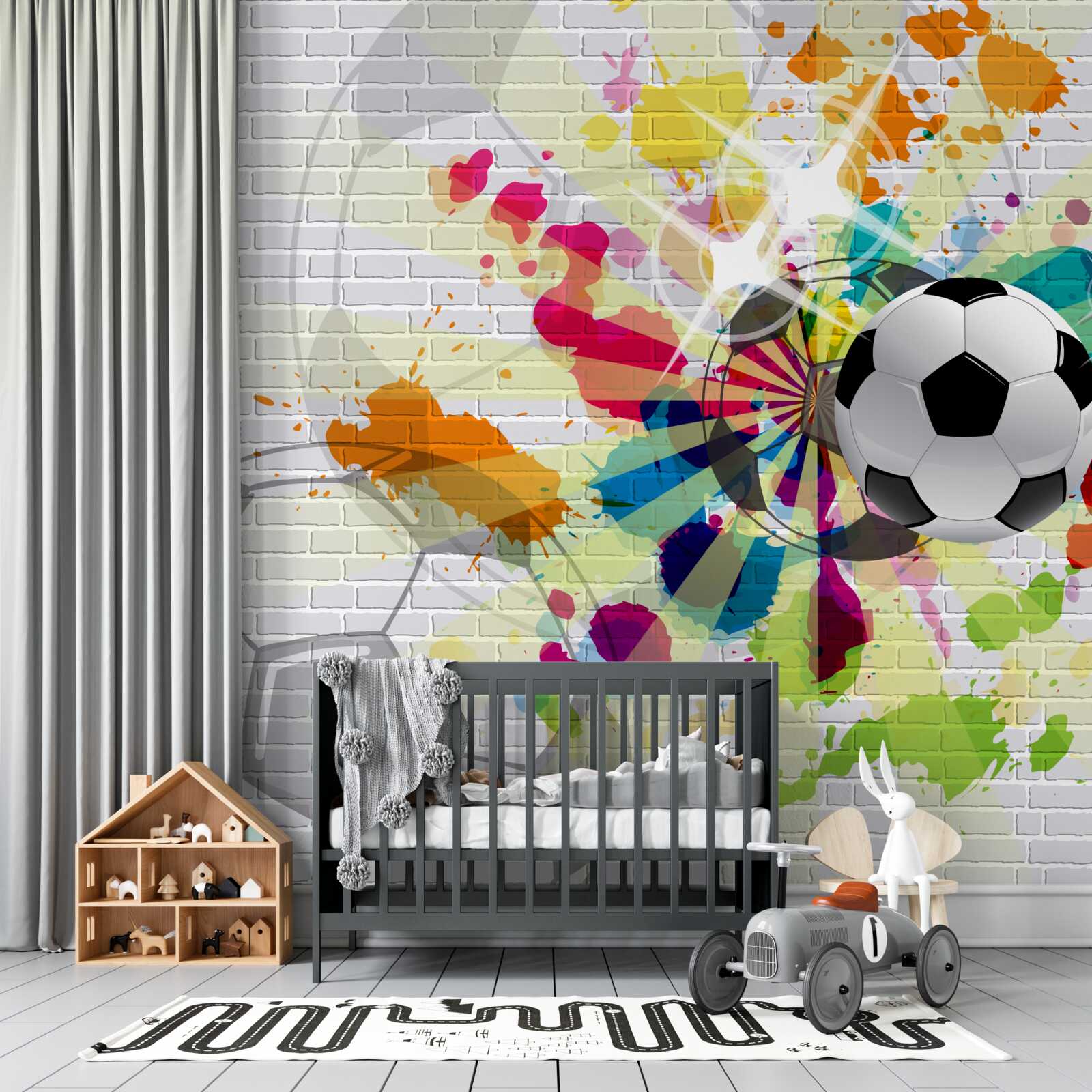 Fototapet pe perete este agățată o fotografie cu o minge de fotbal în flori