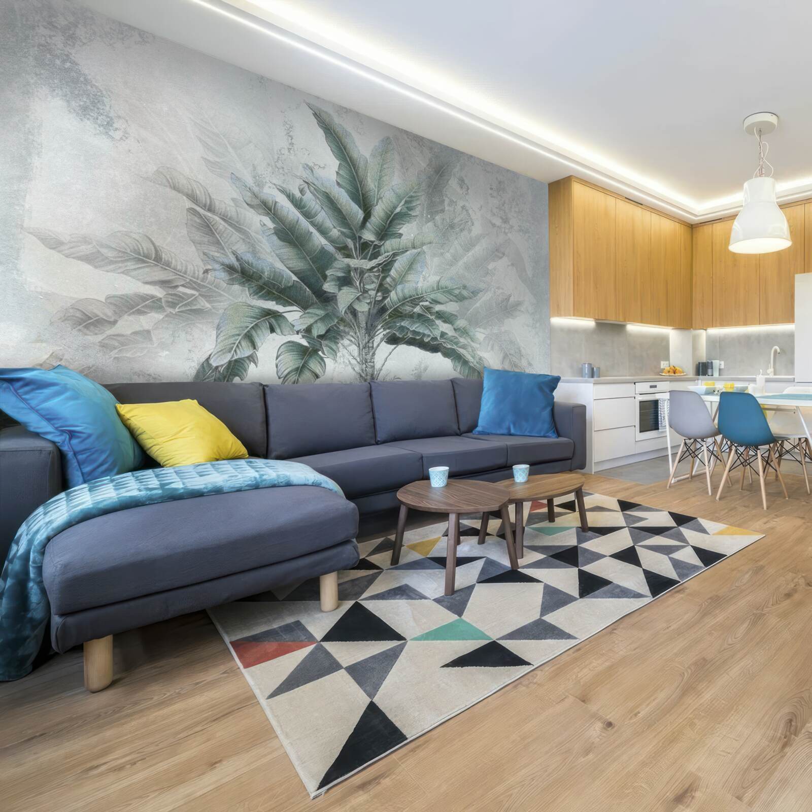 Fototapet ascuns în ceață este un palmier uriaș