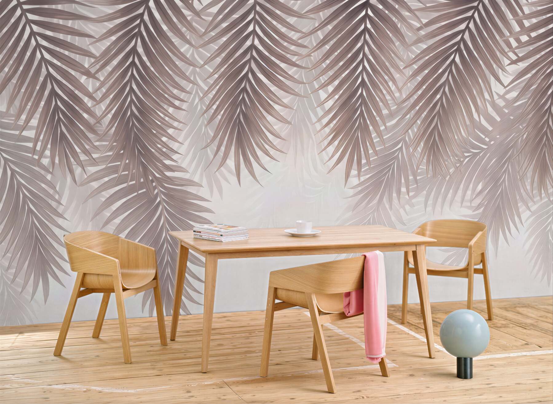 Fototapeta pudrowe liście palmowe w subtelnym blasku