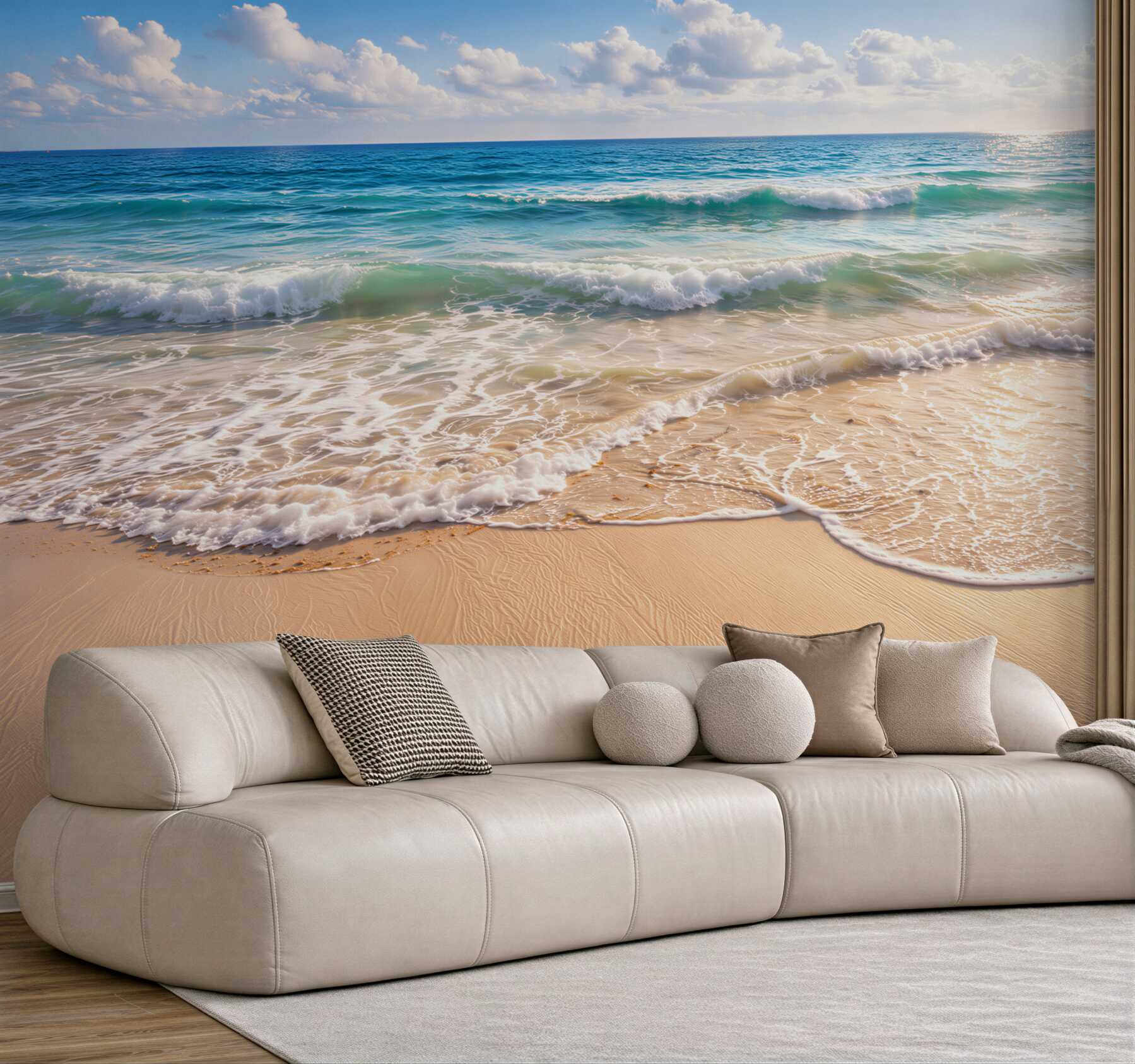 Fototapeta spokojna plaża z turkusowym morzem i falami o wschodzie słońca