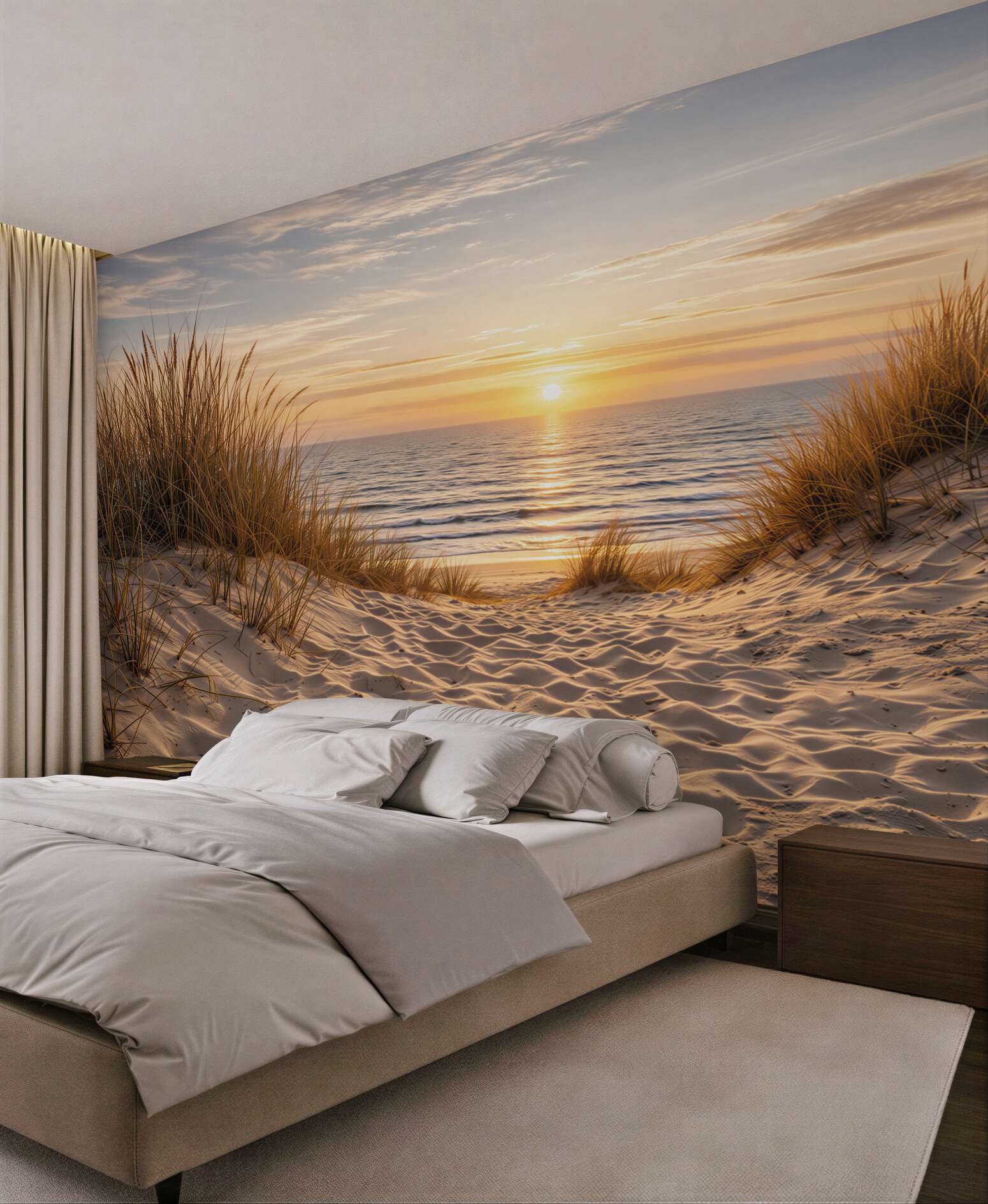 Fototapeta plaża o zachodzie słońca z wydmami i trawą nad morzem